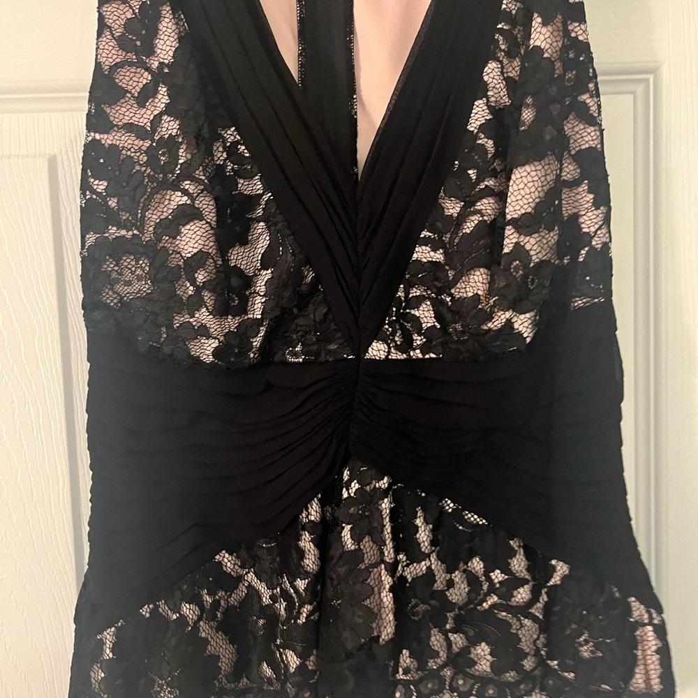 Tadashi Shoji Black and Pink Lace Top - Picture 5 of 13